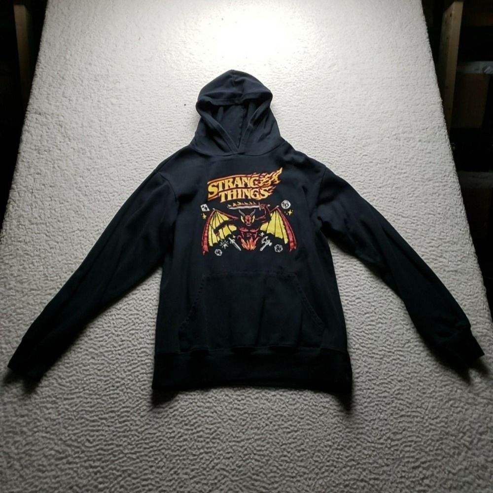 Stranger Things Hoodie Mens Medium Black Fleece Pullover Graphic Kangaroo